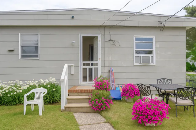 Victory Bungalow - photo 1